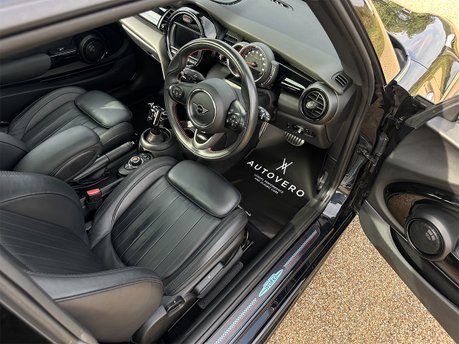 Mini Hatch JOHN COOPER WORKS 40