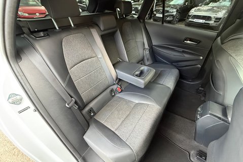 Toyota Corolla DESIGN 23