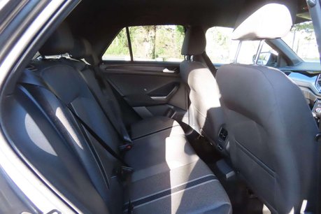 Volkswagen T-Roc 2.0 TDI Black Edition Euro 6 (s/s) 5dr 9
