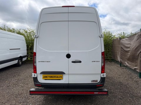 Mercedes-Benz Sprinter 2.0 315 CDI Progressive RWD L2 H2 Euro 6 (s/s) 5dr 6