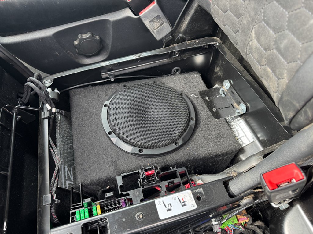 2024 Volkswagen TransporterAUTO SWB L1H1 Sportline T32 Air Con Alloys Camera Sensors EURO 6 NO VAT — thumbnail 47 of 51