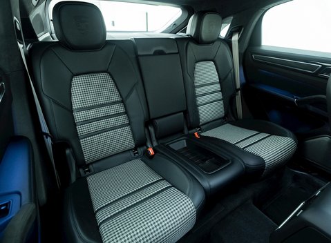 Porsche Cayenne GTS Coupé 12