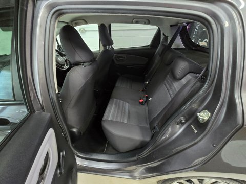 Toyota Yaris 1.33 Dual VVT-i Icon Euro 6 5dr 42