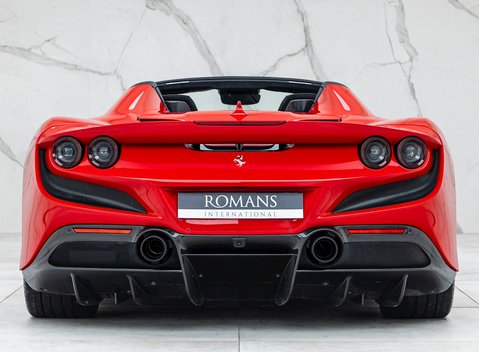 Ferrari F8 Tributo Spider 6