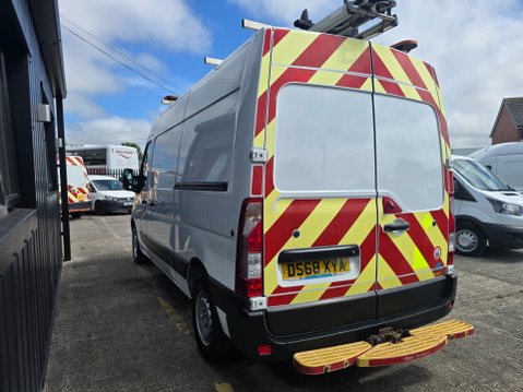 Vauxhall Movano L2H2 F3500 P/V 4