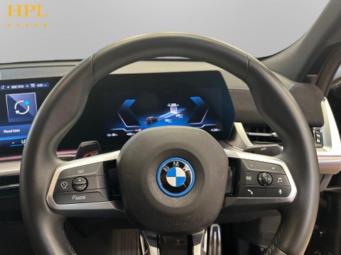 BMW iX2 20 66.5kWh M Sport SUV 5dr Electric Auto eDrive (11kW Charger) (204 ps) Cru 13