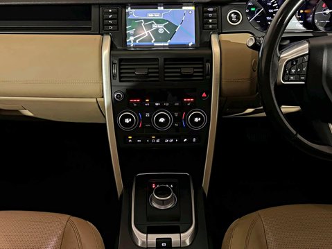 Land Rover Discovery Sport SD4 HSE 16