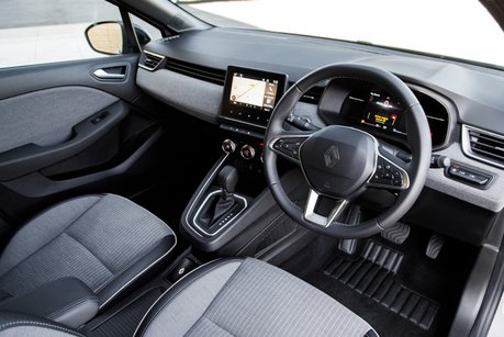 Renault Clio TECHNO E-TECH