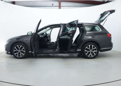 Volkswagen Passat 1.4 TSI 13kWh GTE Estate 5dr Petrol Plug-in Hybrid DSG Euro 6 (s/s) (218 ps 62