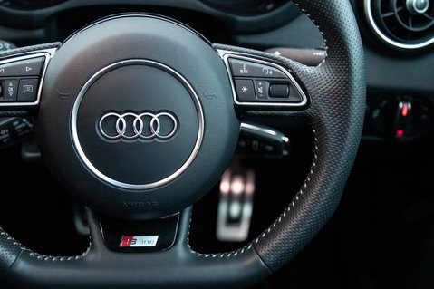 Audi A1 1.4 TFSI 125 Black Edition Nav 5dr 20