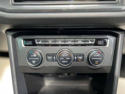 Volkswagen Tiguan SEL TDI BMT 4MOTION 49