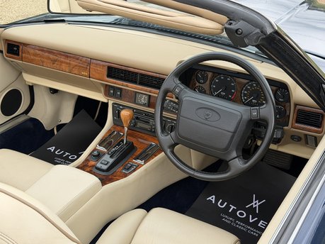Jaguar XJS V12 CONVERTIBLE 2+2 53