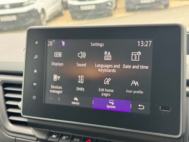 Renault Trafic SWB L1H1 [SOLD MM] Low Roof Advance LL31 Air Con Sensors EURO 6 31