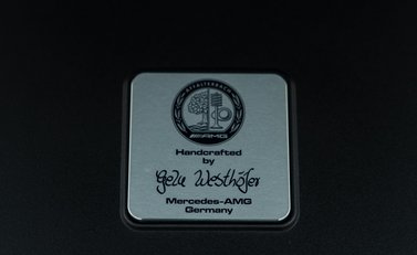 Mercedes-Benz AMG GT R 37