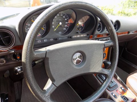 Mercedes-Benz R107 280 SL Sports - LHD 82