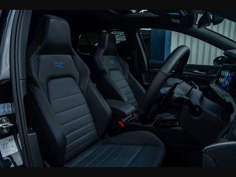 Volkswagen Golf 2.0 Golf R 20 Years TSI 4Motion SA 4WD 5dr 10