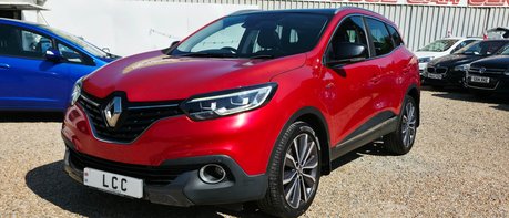 Renault Kadjar SIGNATURE NAV TCE AUTOMATIC..GLASS ROOF.9 SERVICES 1