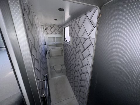 MAN TGL RACE TRUCK, RACE VAN AMAZING CONDITION HUGE GARAGE LE 8.180 45