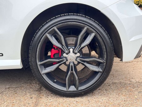 Audi S1 2.0 S1 Quattro 4WD 3dr 32