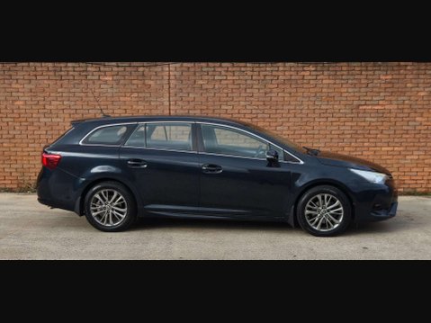 Toyota Avensis 1.6 Avensis Business Edition D-4D 5dr 12