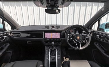 Porsche Macan S 19