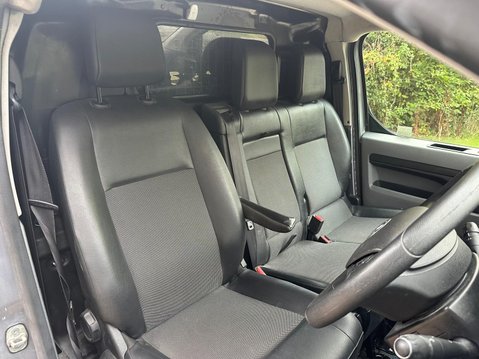 Toyota Proace 1.5D Icon Compact Panel Van 6dr Diesel Manual SWB Euro 6 (100 bhp) 11