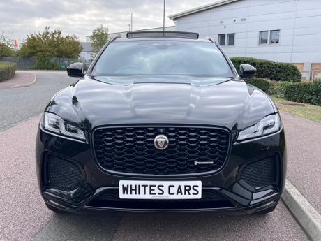 Jaguar F-Pace 2.0 D200 MHEV R-Dynamic SE Auto AWD Euro 6 (s/s) 5dr 57