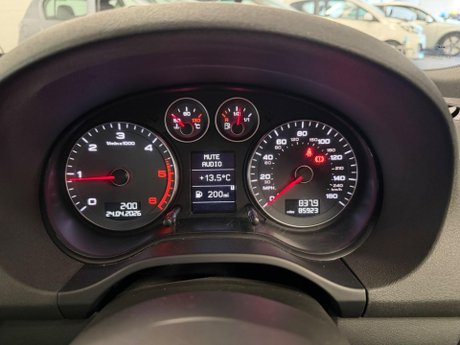 Audi A3 2.0 TDI S line Sportback Euro 5 (s/s) 5dr 29