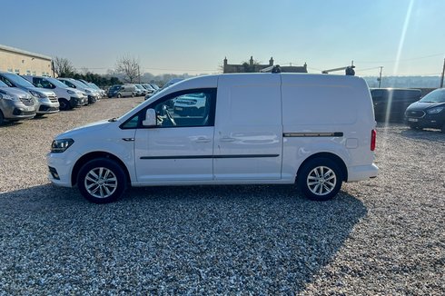 Volkswagen Caddy Maxi AUTO LWB L2H1 Highline C20 Air Con Alloys Camera Nav EURO 6 NO VAT