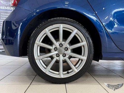 Audi A1 1.4 TFSI S line Sportback Euro 6 (s/s) 5dr (Nav) 71