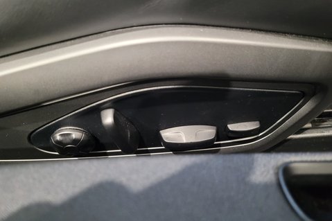 Porsche 911 CARRERA S PDK 23