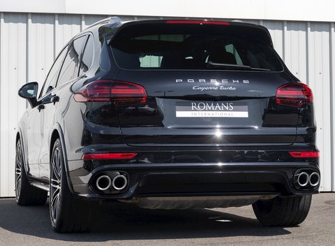 Porsche Cayenne Turbo 3