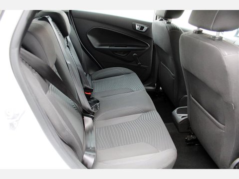 Ford Fiesta ZETEC 10