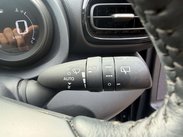 Toyota Yaris 1.5 Yaris Design HEV CVT 5dr 26