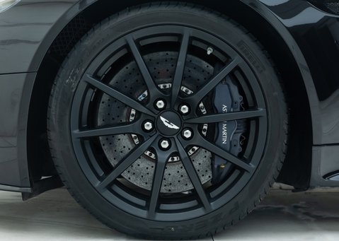 Aston Martin V12 Vantage S Coupe 