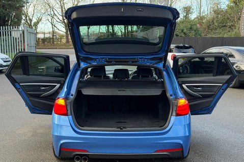 BMW 3 Series 330D XDRIVE M SPORT SHADOW EDITION TOURING - REVERSE CAMERA -PRO NAV -H/K 23