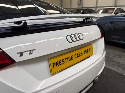 Audi TT 2.0 TFSI S line S Tronic Euro 6 (s/s) 3dr 38