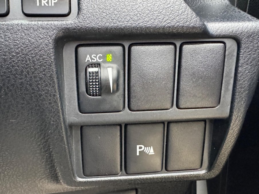 2016 Lexus Is — image 35