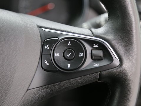 Vauxhall Crossland 1.2 Turbo Ultimate Euro 6 (s/s) 5dr 12