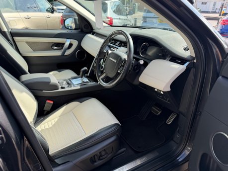 Land Rover Discovery Sport 1.5 P300e 12.2kWh R-Dynamic S 5dr Petrol Plug-in Hybrid 4WD Euro 6 (309 ps) 20