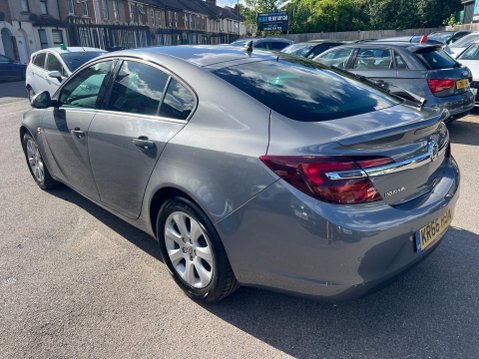 Vauxhall Insignia 1.4i Turbo SRi Nav Euro 6 (s/s) 5dr 4