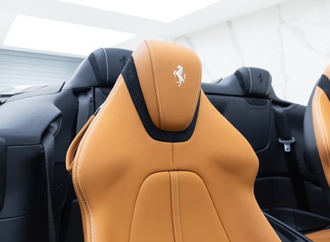 Ferrari Roma SPIDER 15