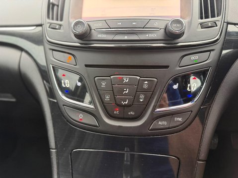 Vauxhall Insignia 2.0 CDTi ecoFLEX Elite Nav Euro 5 (s/s) 5dr 9