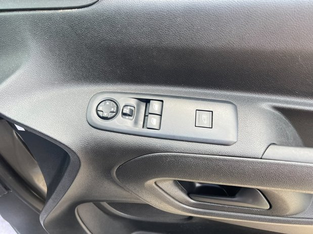Citroen Berlingo SWB L1H1 Low Roof Enterprise Professional Ply Sensors EURO 6 NO VAT 28