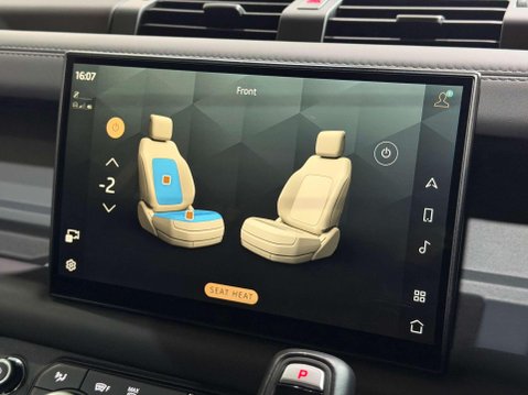 Land Rover Defender 3.0 D300 MHEV X-Dynamic HSE SUV 5dr Diesel Auto 4WD Euro 6 (s/s) (300 ps) 49