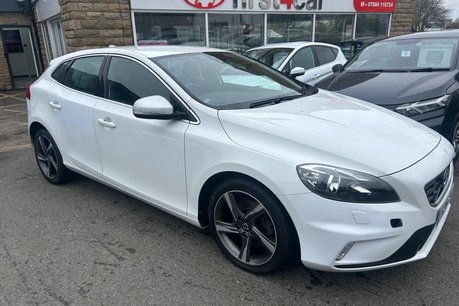 Volvo V40 T2 R-DESIGN NAV