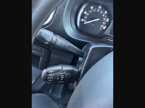 Peugeot Expert 1.5 BlueHDi 1000 Professional Premium + Standard Panel Van 6dr Diesel Manua 32