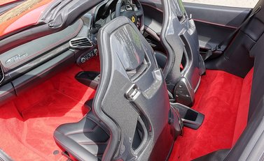 Ferrari 458 Spider 10