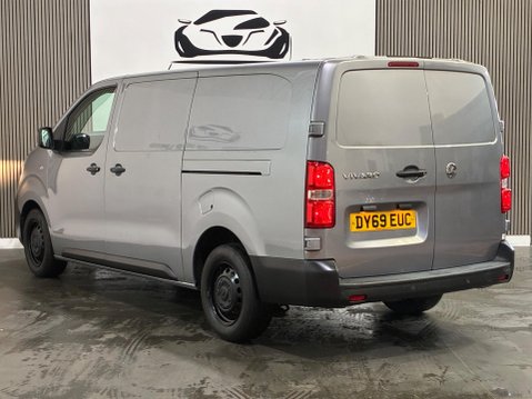 Vauxhall Vivaro 1.5 Turbo D 2900 Edition L2 H1 Euro 6 (s/s) 5dr 17