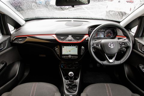 Vauxhall Corsa SRI VX-LINE NAV BLACK S/S 3